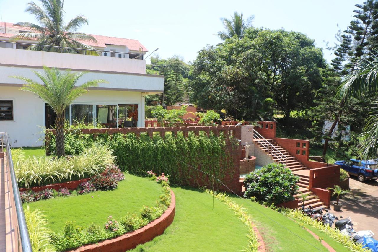 Abhishek Beach Resort And Spa Ganpatipule Dış mekan fotoğraf