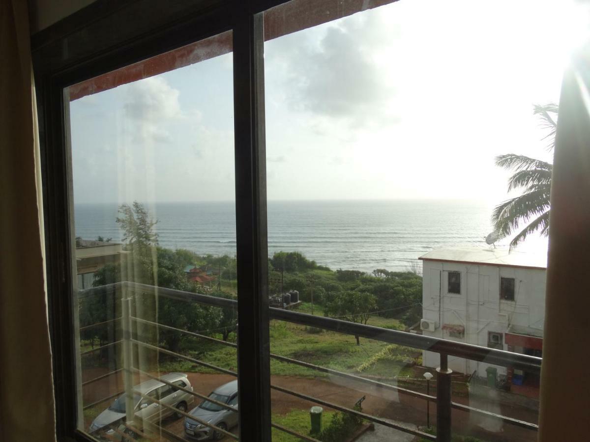 Abhishek Beach Resort And Spa Ganpatipule Dış mekan fotoğraf